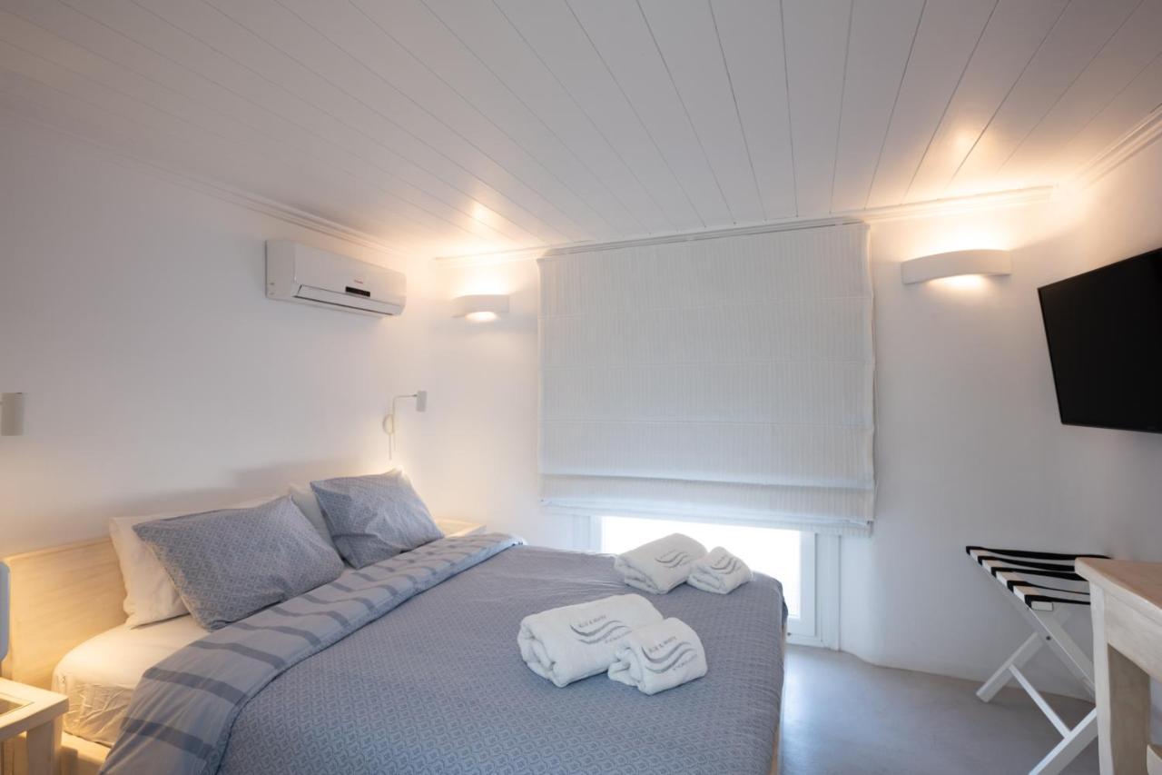 Blue, White And Grey Suites Орнос Екстер'єр фото